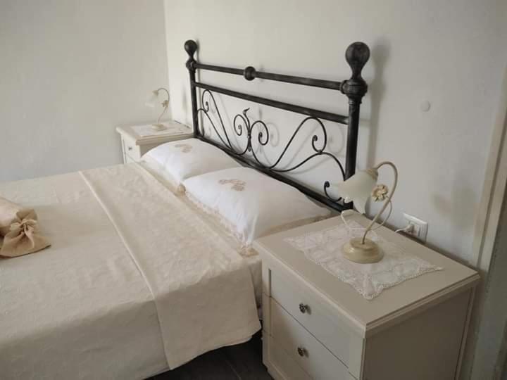 B&B Li Salcuneddi Aglientu Exterior photo