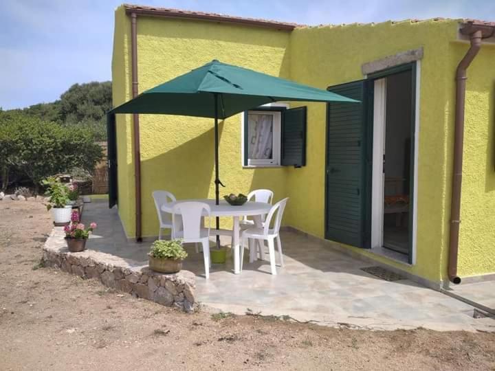 B&B Li Salcuneddi Aglientu Exterior photo
