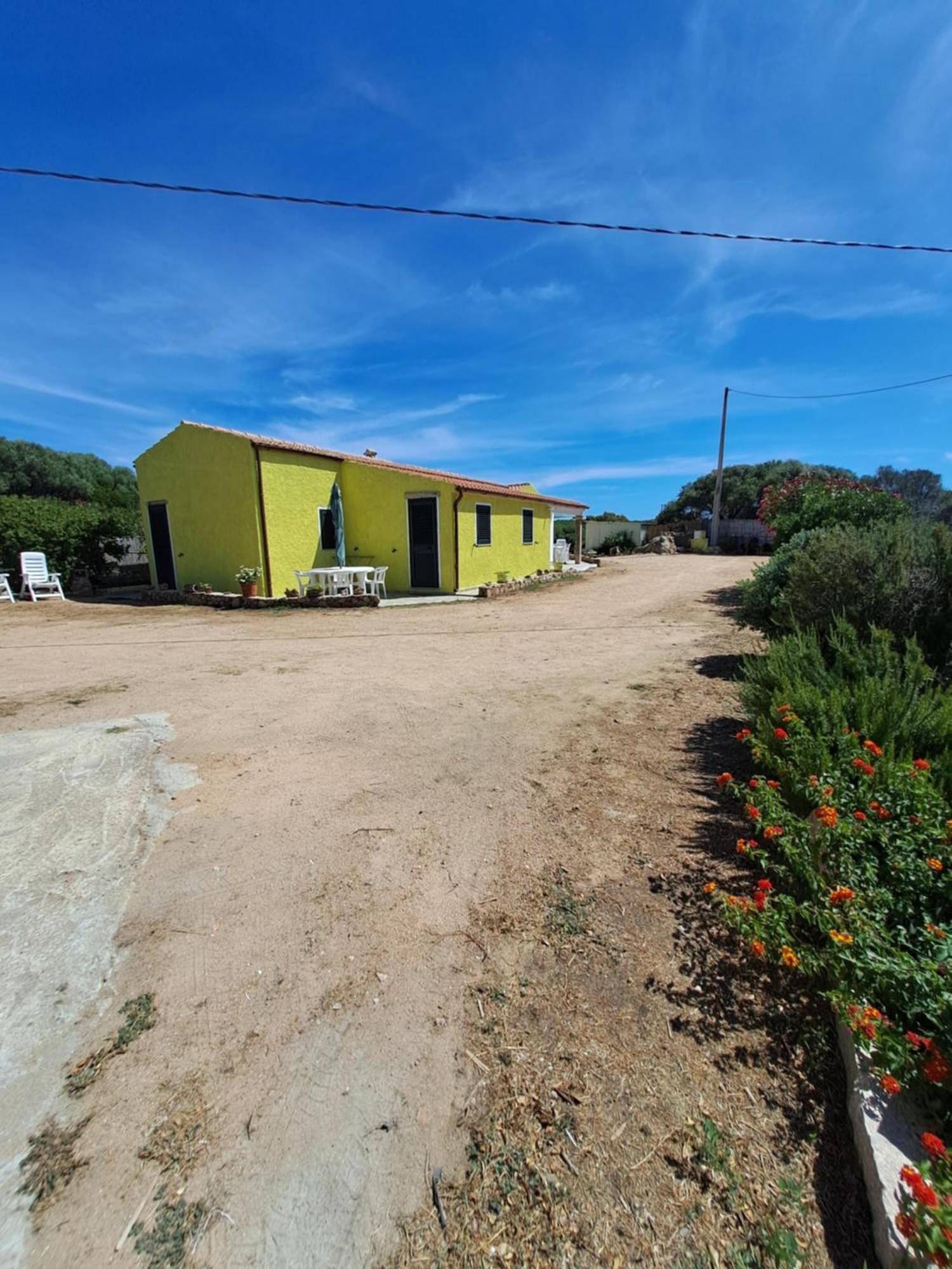 B&B Li Salcuneddi Aglientu Exterior photo