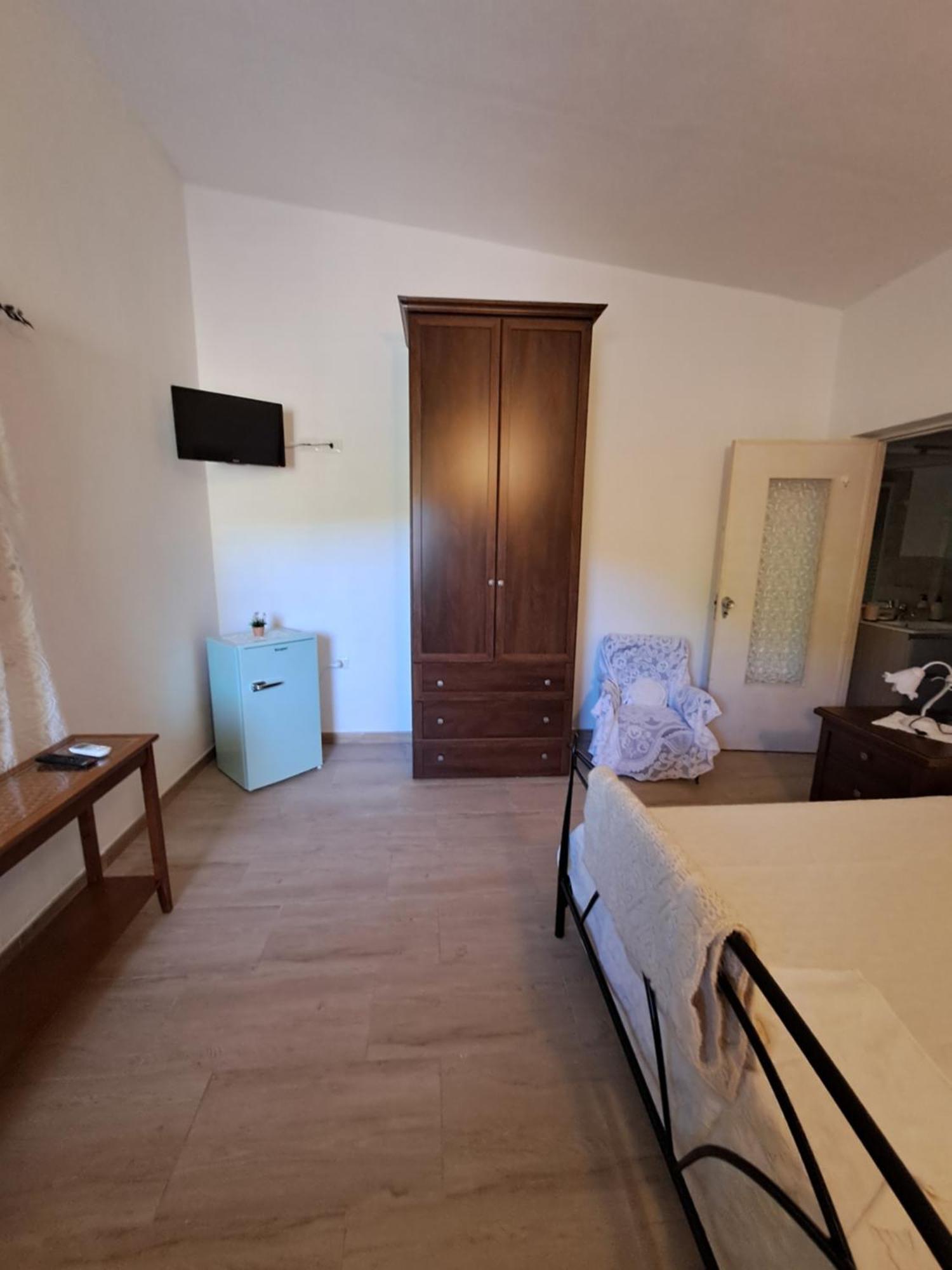 B&B Li Salcuneddi Aglientu Exterior photo